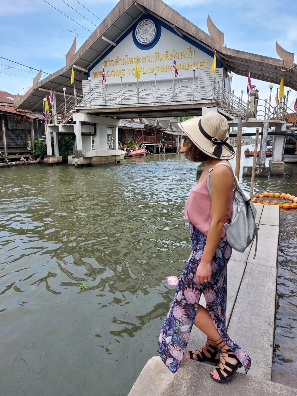 Floating boat Bangkok